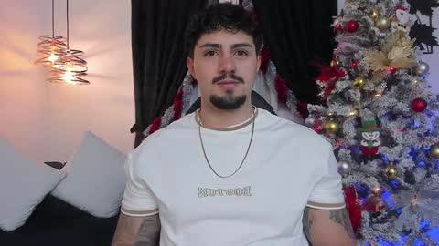 Maximo online show from December 17, 5:29 am