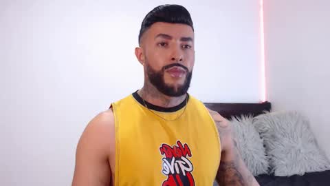 Independent Model online show from September 26, 5:00 am