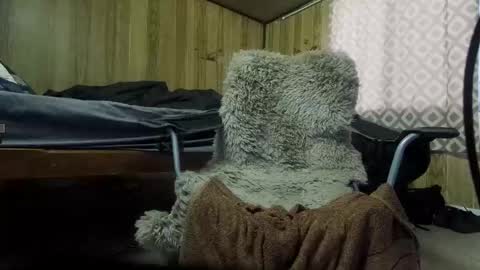 Snapshot of maximus_oreally chatting on February 10, 9:15 pm Max online show from February 10, 9:15 pm