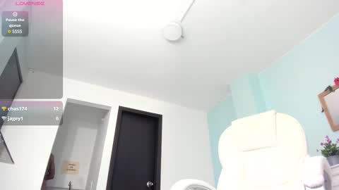 Maximus online show from January 20, 10:26 pm