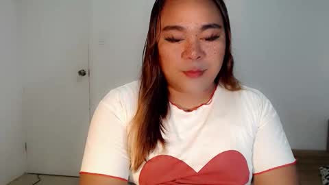 Snapshot of maxine_sucks chatting on October 2, 4:58 pm Maxine Sucks online show from October 2, 4:58 pm