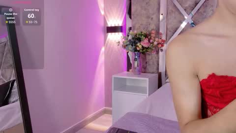 Maxi Rogers online show from February 14, 11:29 am