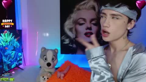 Snapshot of maxiy_001 chatting on February 6, 6:29 am Max online show from February 6, 6:29 am