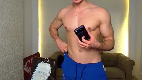 MaxKaiden online show from October 4, 4:32 am