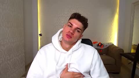 MaxKaiden online show from October 23, 4:56 am