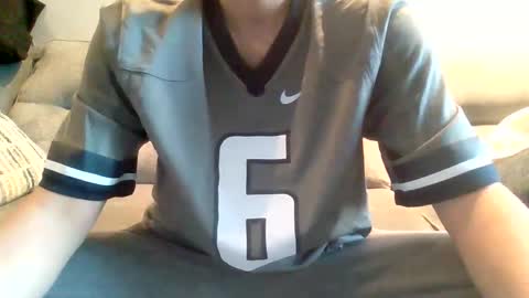 Snapshot of maxpen1215 chatting on February 10, 7:18 pm Max online show from February 10, 7:18 pm