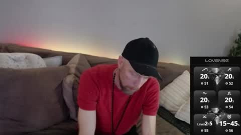 MaxRouger online show from December 5, 8:16 pm