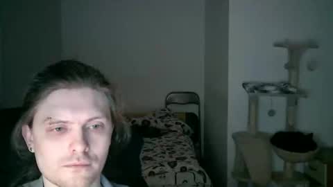 Snapshot of maxs_93 chatting on November 2, 8:33 pm maxs_93 online show from November 2, 8:33 pm