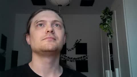 Snapshot of maxs_93 chatting on July 18, 5:28 pm maxs_93 online show from July 18, 5:28 pm