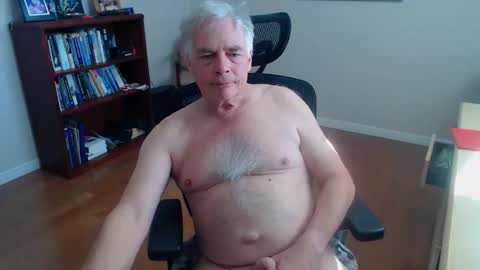 Snapshot of maxsterize2 chatting on February 27, 4:07 pm maxsterize2 online show from February 27, 4:07 pm