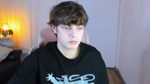 Max online show from March 17, 8:56 pm