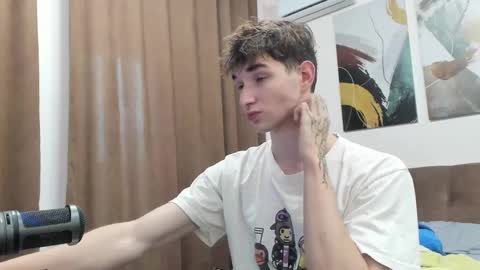 maxwellchik online show from October 3, 1:30 pm