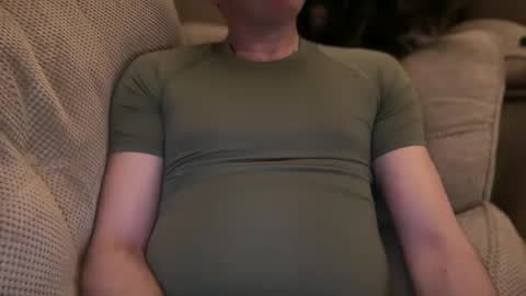 Snapshot of maxwellj1234 chatting on February 17, 7:53 pm maxwellj1234 online show from February 17, 7:53 pm