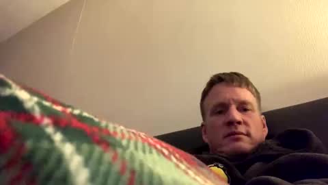 Snapshot of maxwilly7803039708 chatting on March 27, 12:49 am maxwilly7803039708 online show from March 27, 12:49 am