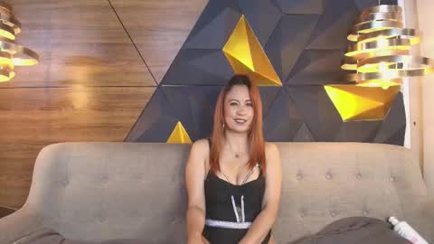 Snapshot of maxx_caprice chatting on October 15, 10:37 am gabby online show from October 15, 10:37 am