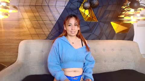 Snapshot of maxx_caprice chatting on October 24, 2:41 am gabby online show from October 24, 2:41 am