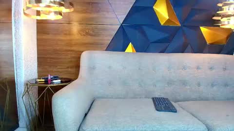 Snapshot of maxx_caprice chatting on November 30, 3:10 am gabby online show from November 30, 3:10 am