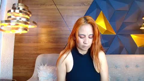 Snapshot of maxx_caprice chatting on December 15, 3:11 am gabby online show from December 15, 3:11 am