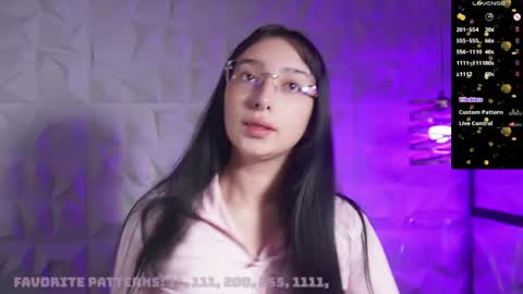 Snapshot of maxx_caprice chatting on May 21, 11:06 am gabby online show from May 21, 11:06 am