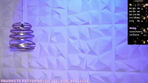Snapshot of maxx_caprice chatting on June 3, 2:33 pm gabby online show from June 3, 2:33 pm