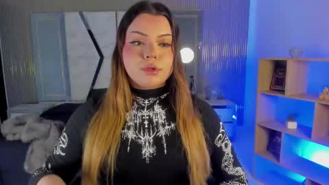 Maxine Minx online show from March 18, 12:36 am