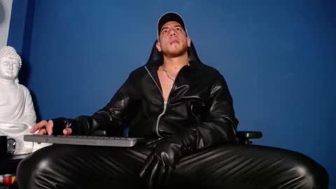 maxxxpowerful online show from November 5, 4:51 pm