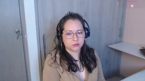 May online show from October 4, 2:09 am