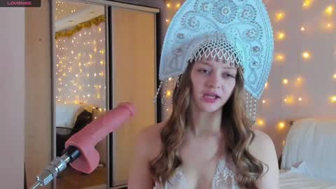 May Flower online show from December 22, 12:49 pm