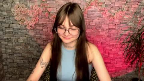Snapshot of may_rollins chatting on May 21, 2:02 pm may online show from May 21, 2:02 pm