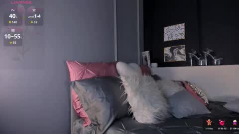 Maya online show from March 4, 2:01 pm