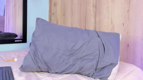 OF mayitta19 online show from March 8, 2:04 am