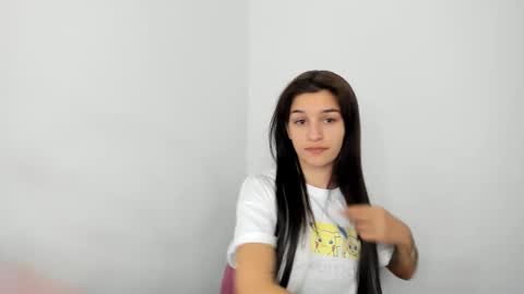 Snapshot of maya_and_guests chatting on January 11, 4:56 pm Maya online show from January 11, 4:56 pm