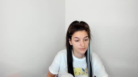 Snapshot of maya_and_guests chatting on January 12, 8:08 am Maya online show from January 12, 8:08 am