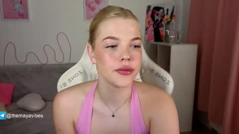 Maya online show from February 23, 3:48 am