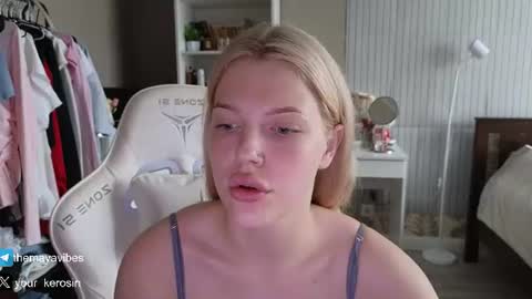 Maya online show from July 28, 3:24 am