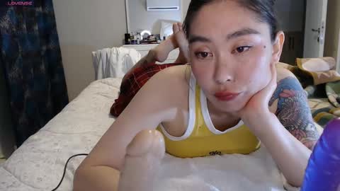 Snapshot of maya_kumashiro chatting on December 13, 10:26 pm maya_kumashiro online show from December 13, 10:26 pm