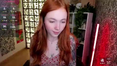 Snapshot of maya_light chatting on September 10, 2:11 am Maya online show from September 10, 2:11 am