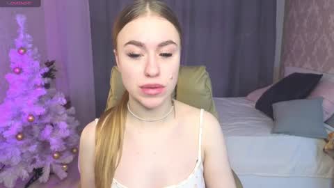 Maya online show from January 7, 2:51 pm