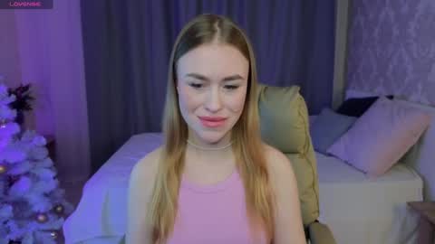 Maya online show from January 18, 4:42 pm