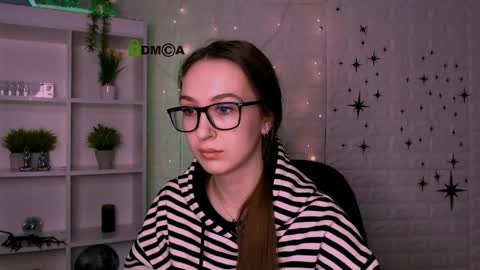 maya online show from April 24, 9:34 am