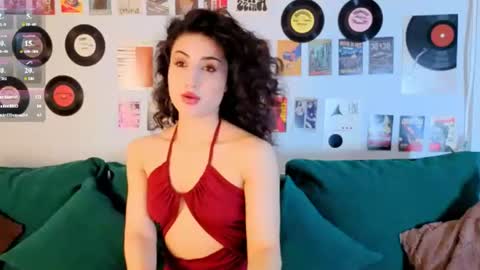 Snapshot of maya_rogerss chatting on July 25, 3:09 pm Maya online show from July 25, 3:09 pm