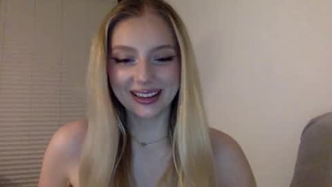 mayaflirt online show from March 1, 4:42 pm