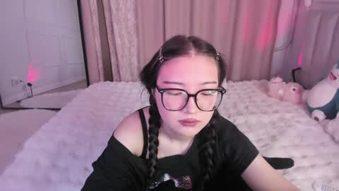 Erina online show from April 28, 7:46 am
