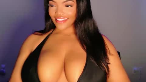 MayBabi online show from February 2, 1:10 pm