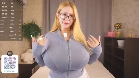 Milina online show from June 14, 4:09 pm