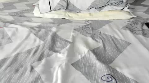 Snapshot of maybelline_666 chatting on October 27, 8:18 am Maybelline69 online show from October 27, 8:18 am