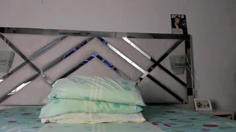 Snapshot of maybelline_666 chatting on November 4, 9:36 pm Maybelline69 online show from November 4, 9:36 pm