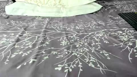 Snapshot of maybelline_666 chatting on November 13, 9:58 pm Maybelline69 online show from November 13, 9:58 pm