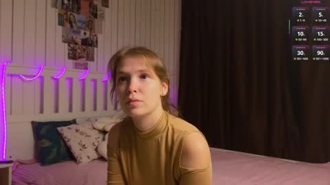 Ann online show from November 7, 7:14 pm