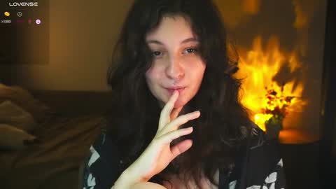 Mary  . online show from October 27, 6:06 am